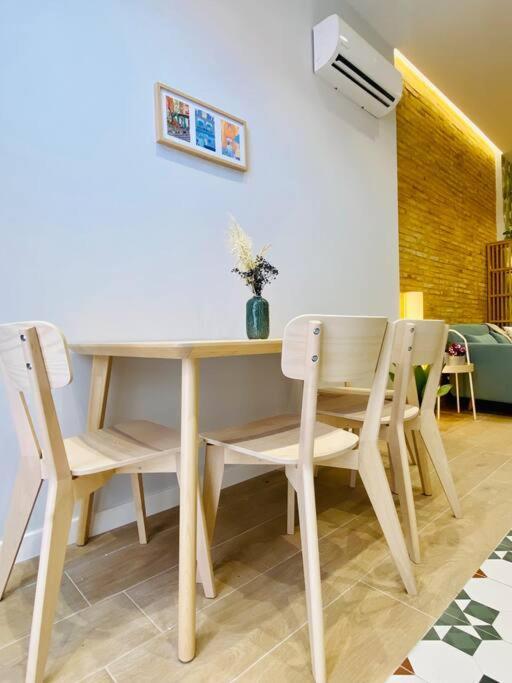 Cabanyal Room 5 - New & Stylish By The Beach Valencia Luaran gambar
